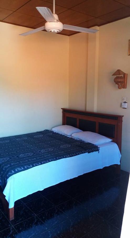 Surf Doggie Inn Kuta Lombok Εξωτερικό φωτογραφία