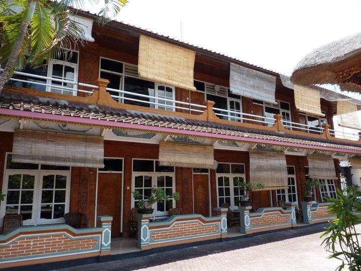 Surf Doggie Inn Kuta Lombok Εξωτερικό φωτογραφία
