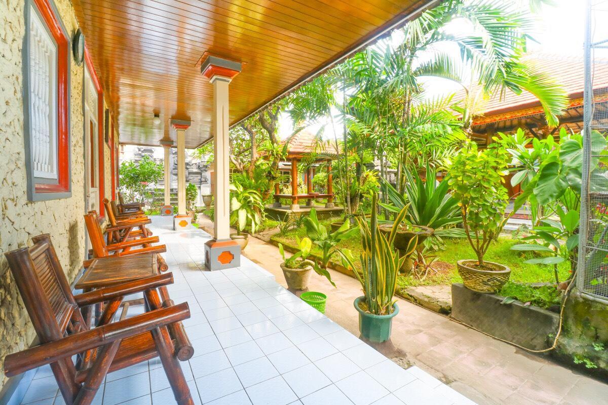 Surf Doggie Inn Kuta Lombok Εξωτερικό φωτογραφία